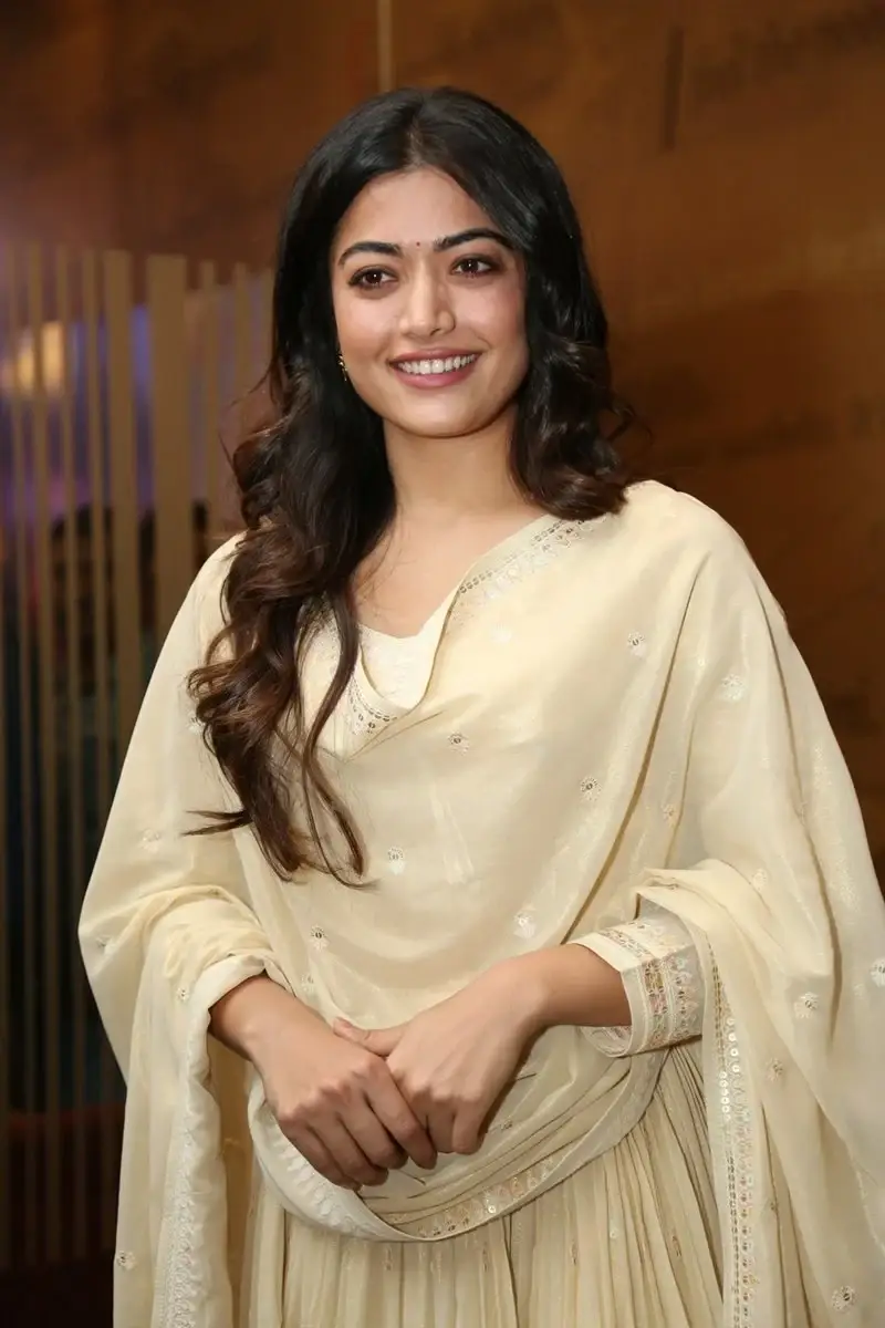 TELUGU ACTRESS RASHMIKA MANDANNA IN WHITE DRESS 4